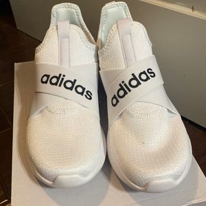 Adidas Tennis Shoes